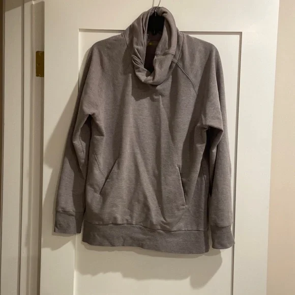 Zella workout sweater with front pocket - Picture 1 of 1